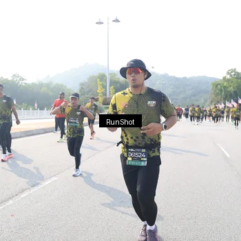 Runner Photo 6929772