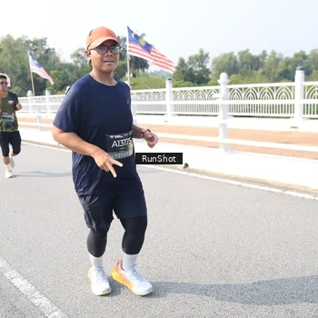 Runner Photo 6929781