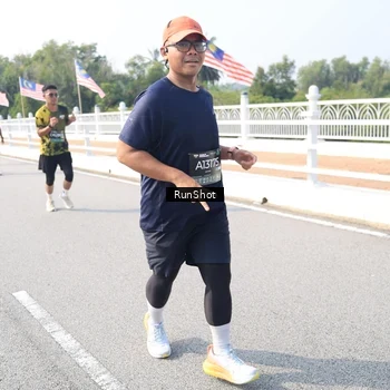 Runner Photo 6929783