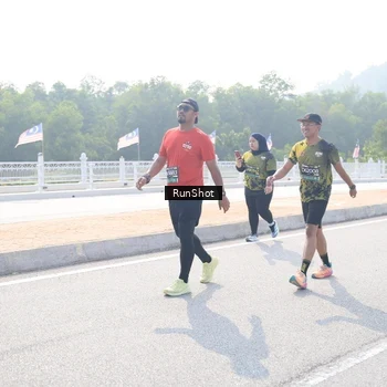 Runner Photo 6929803