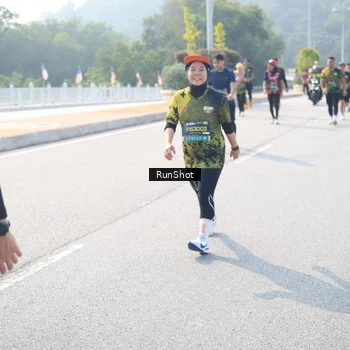 Runner Photo 6929819