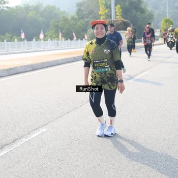 Runner Photo 6929820