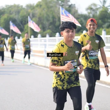Runner Photo 6929837