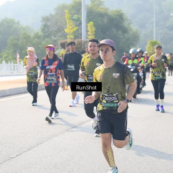 Runner Photo 6929849