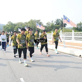 Runner Photo 6929871