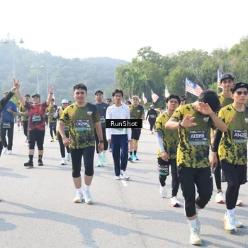 Runner Photo 6929872