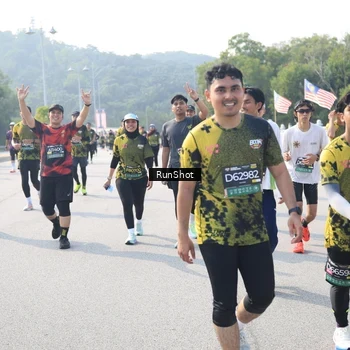 Runner Photo 6929880