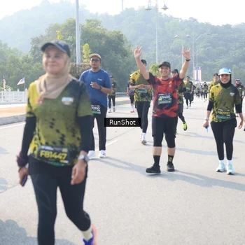 Runner Photo 6929881
