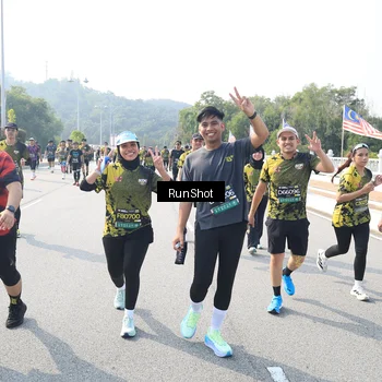Runner Photo 6929905