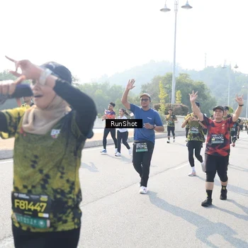 Runner Photo 6929913