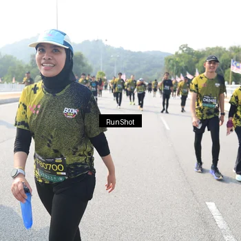 Runner Photo 6929916