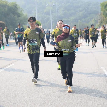 Runner Photo 6929943