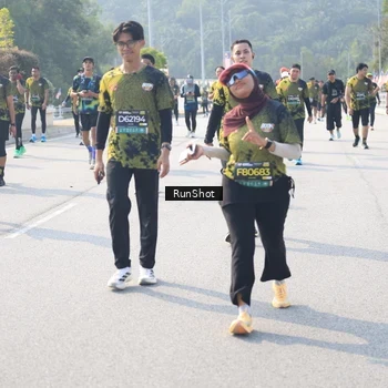 Runner Photo 6929944