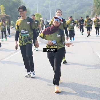 Runner Photo 6929946