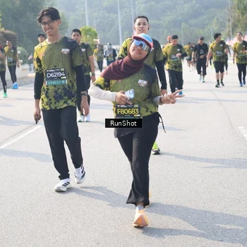 Runner Photo 6929947