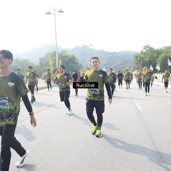 Runner Photo 6929964