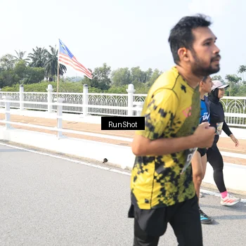 Runner Photo 6929977
