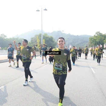 Runner Photo 6929980