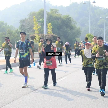 Runner Photo 6929984