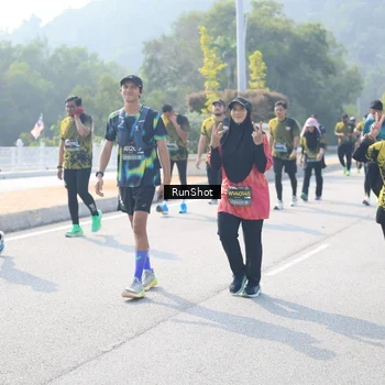 Runner Photo 6929989