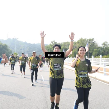 Runner Photo 6930053
