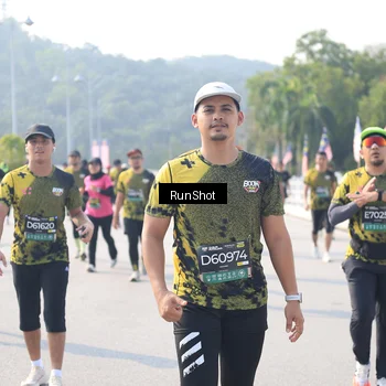 Runner Photo 6930063