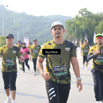 Runner Photo 6930065