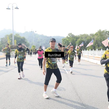 Runner Photo 6930080