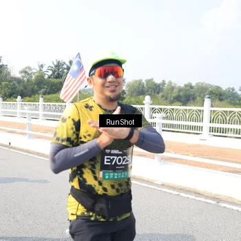 Runner Photo 6930094