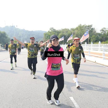 Runner Photo 6930115