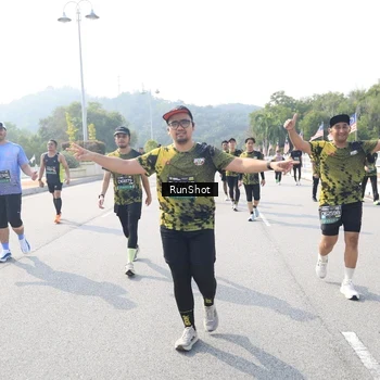 Runner Photo 6930143