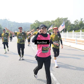 Runner Photo 6930148
