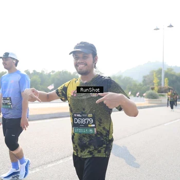 Runner Photo 6930157