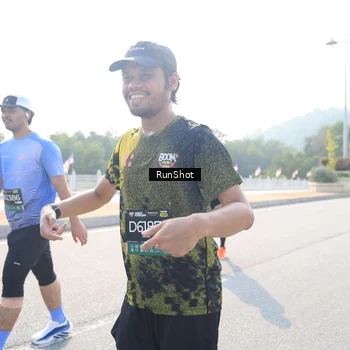 Runner Photo 6930159