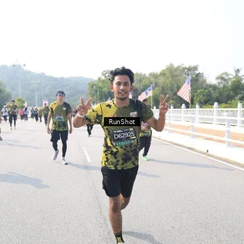 Runner Photo 6930187