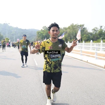 Runner Photo 6930191