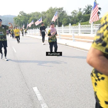 Runner Photo 6930194