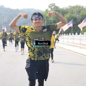 Runner Photo 6930206