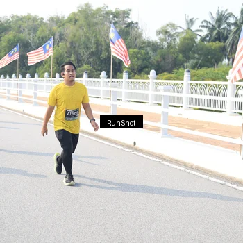 Runner Photo 6930239