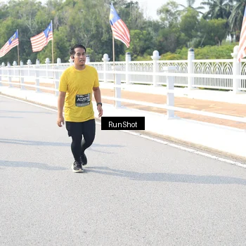 Runner Photo 6930240