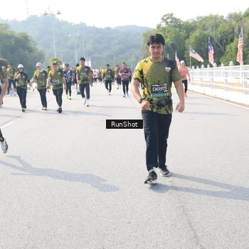 Runner Photo 6930282