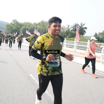 Runner Photo 6930327
