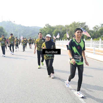 Runner Photo 6930375