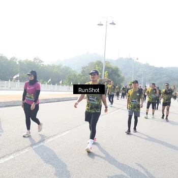 Runner Photo 6930425