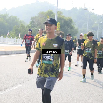 Runner Photo 6930438