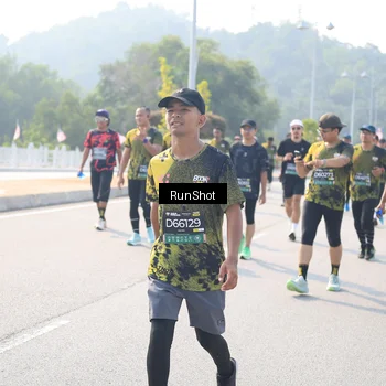 Runner Photo 6930439