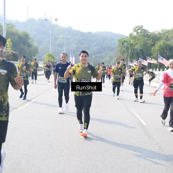 Runner Photo 6930563
