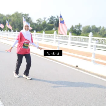 Runner Photo 6930584