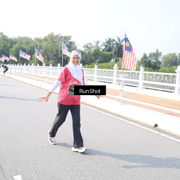 Runner Photo 6930585