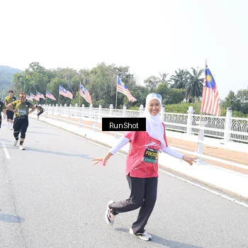 Runner Photo 6930586
